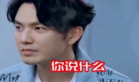 娱乐吃瓜酱质疑男生,男生为何成为热议焦点?